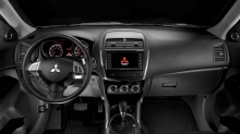      Mitsubishi Outlander Sport